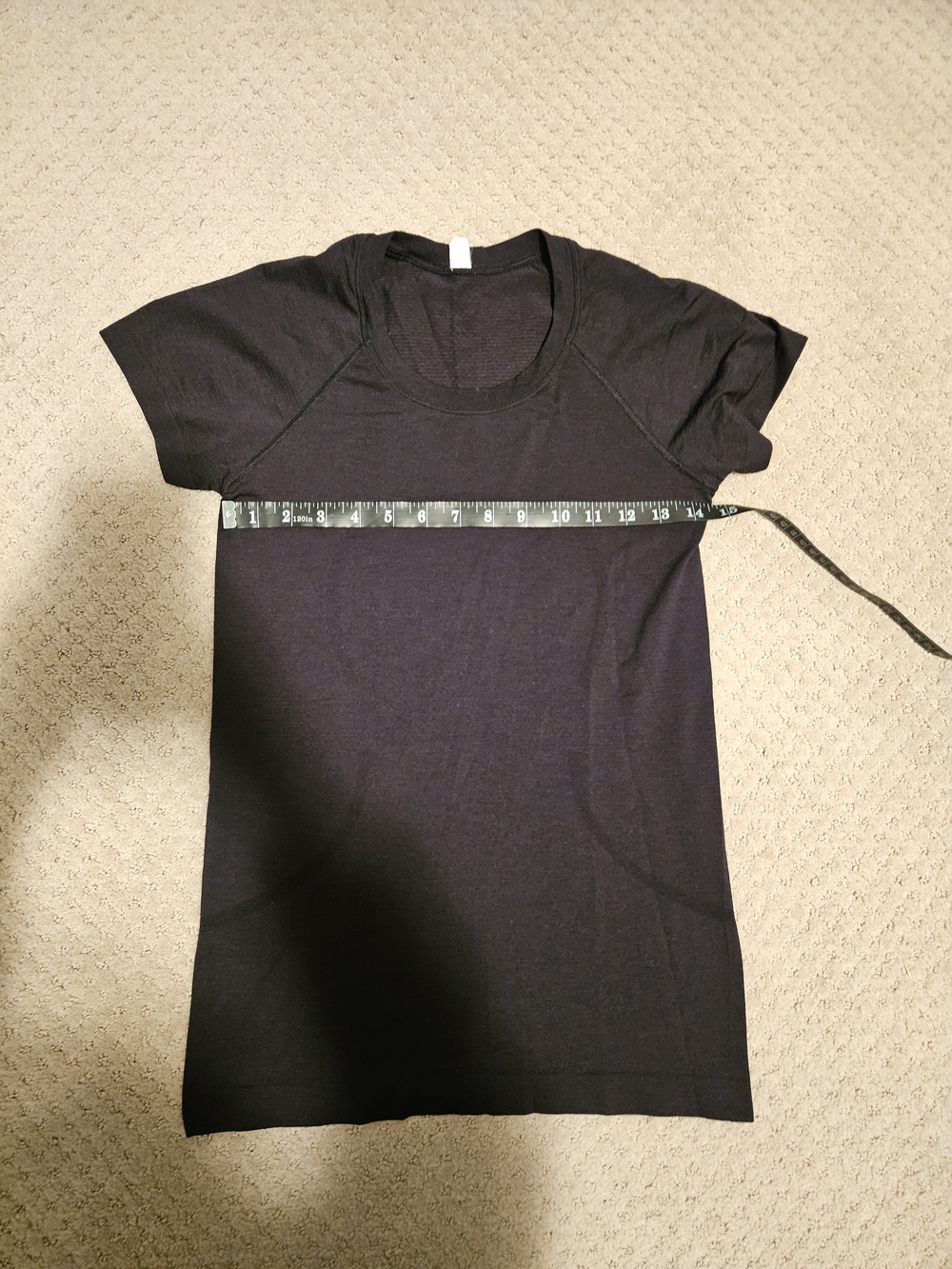 Lululemon Swiftly Tech Women's Short-Sleeve Shirt 2.0 *Hip Length